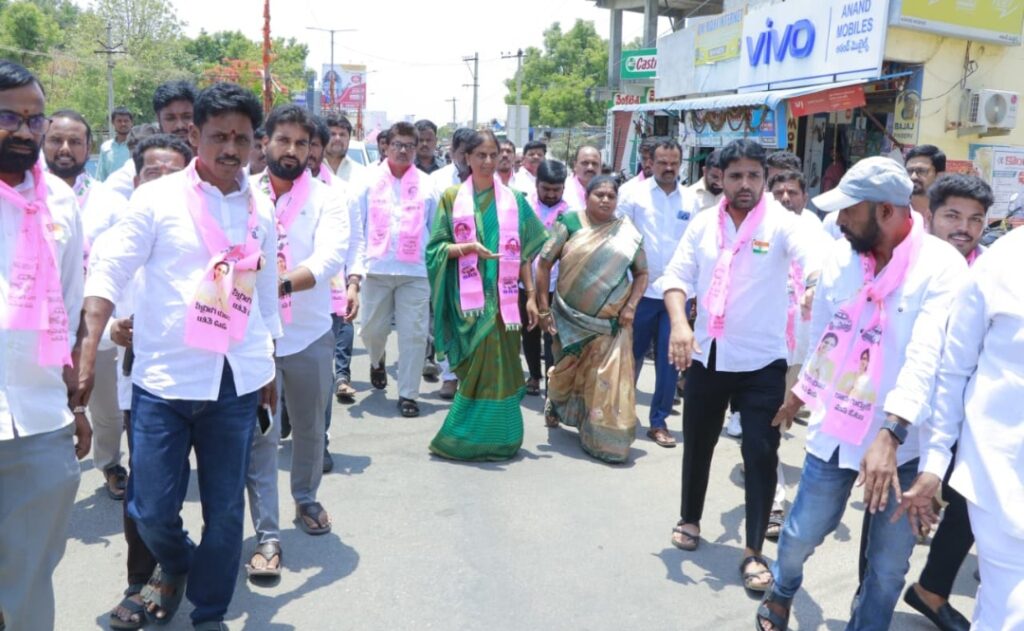 కోట్లాది ప్రజల ఆకాంక్షలను నెరవేర్చిన నాయకుడు కేసీఆర్