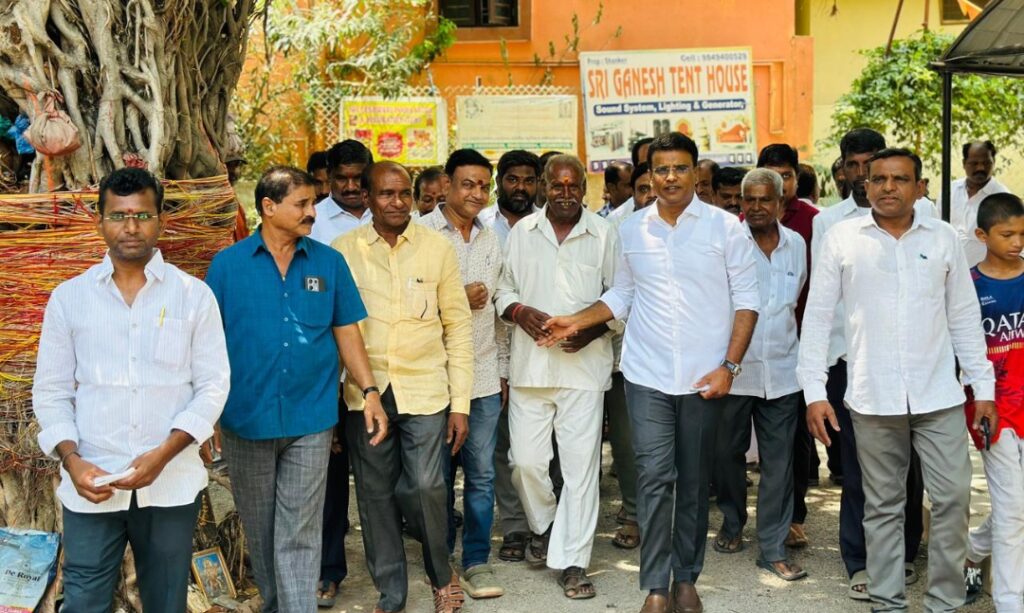 కురుమ సంఘం సామాజిక భవన నిర్మాణాన్ని త్వరలోనే పూర్తి చేస్తాం 