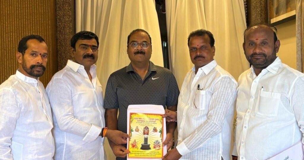 బాలాపూర్ బొడ్రాయి పండుగ కి రూ. 2.16 లక్షలు విరాళం