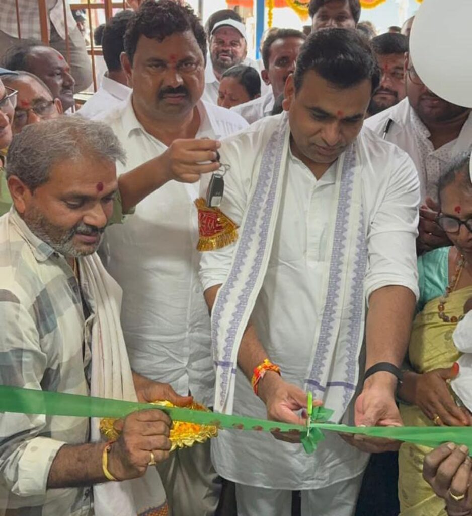 మోత్కూరులో ఘనంగా పీఎస్ఆర్ క్లినిక్ ప్రారంభం