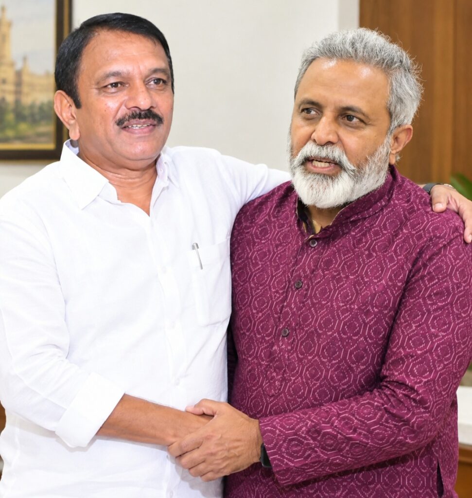మాఫియా డాన్ ఉచ్చులో.. టూరిస్ట్ లీడర్..?