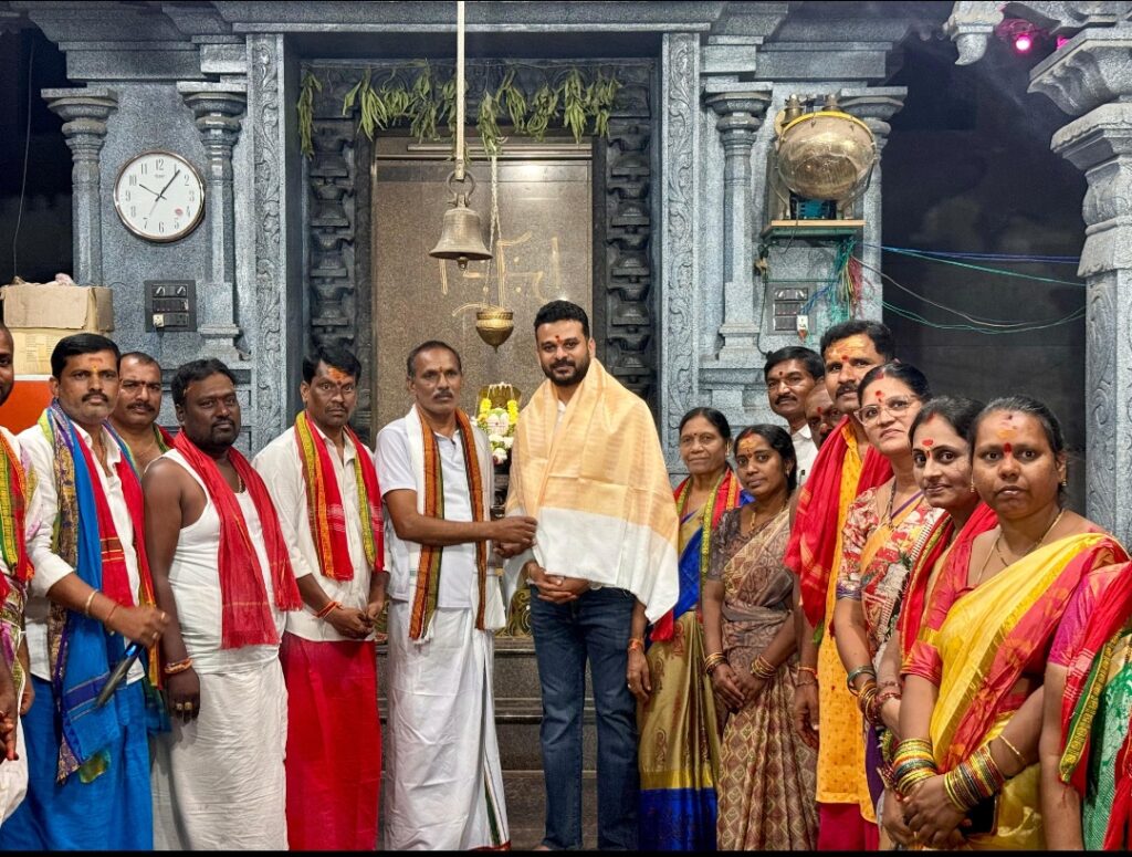దేవీనవరాత్రి ఉత్సవాల్లో పాల్గొన్న జక్కిడి రఘువీర్ రెడ్డి